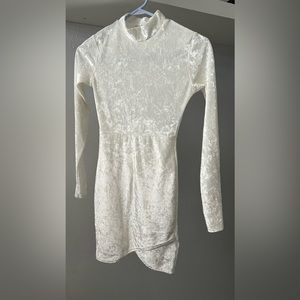 Woman long sleeve dress